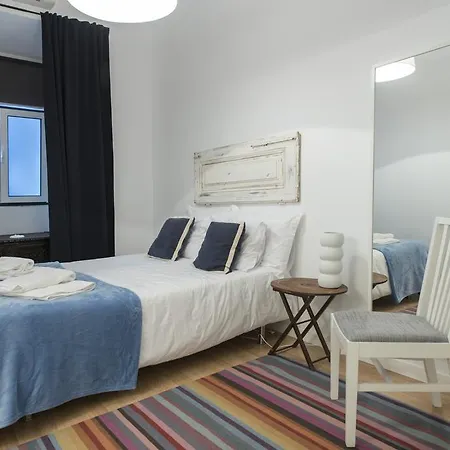 Old Town Lx Лісабон