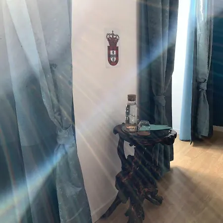 Old Town Lx 3* Лісабон